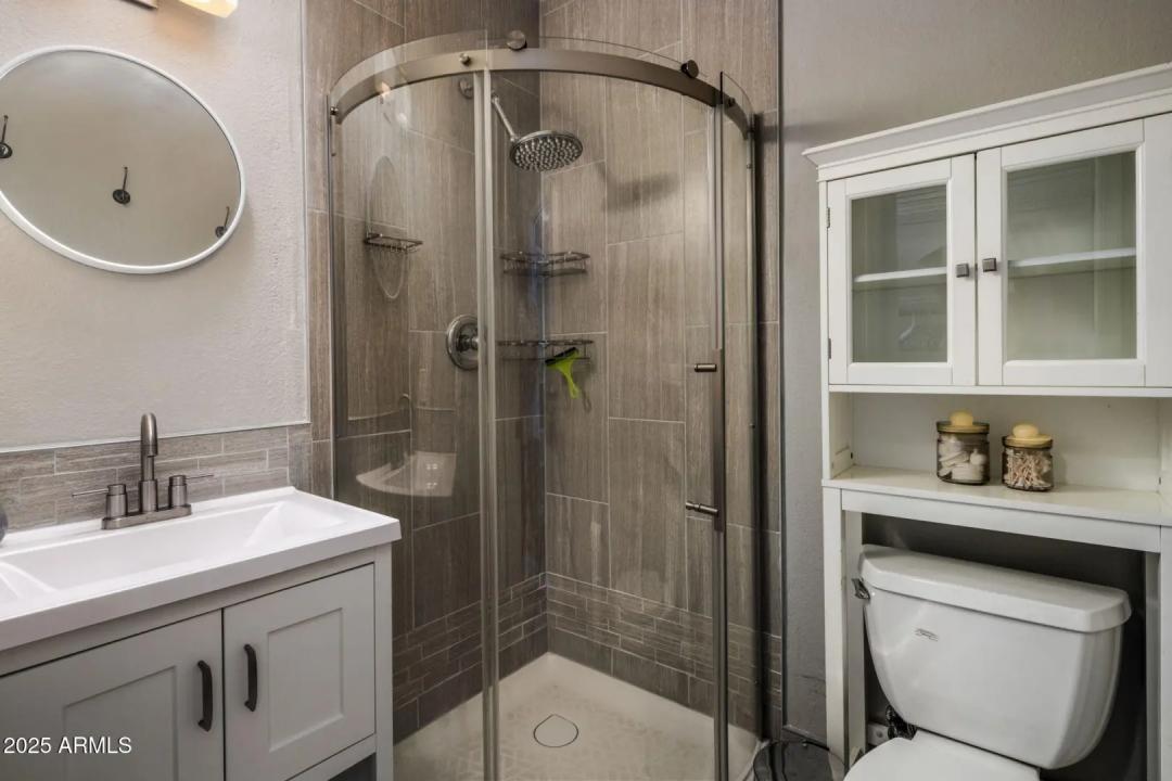 Real Estate Picture 36