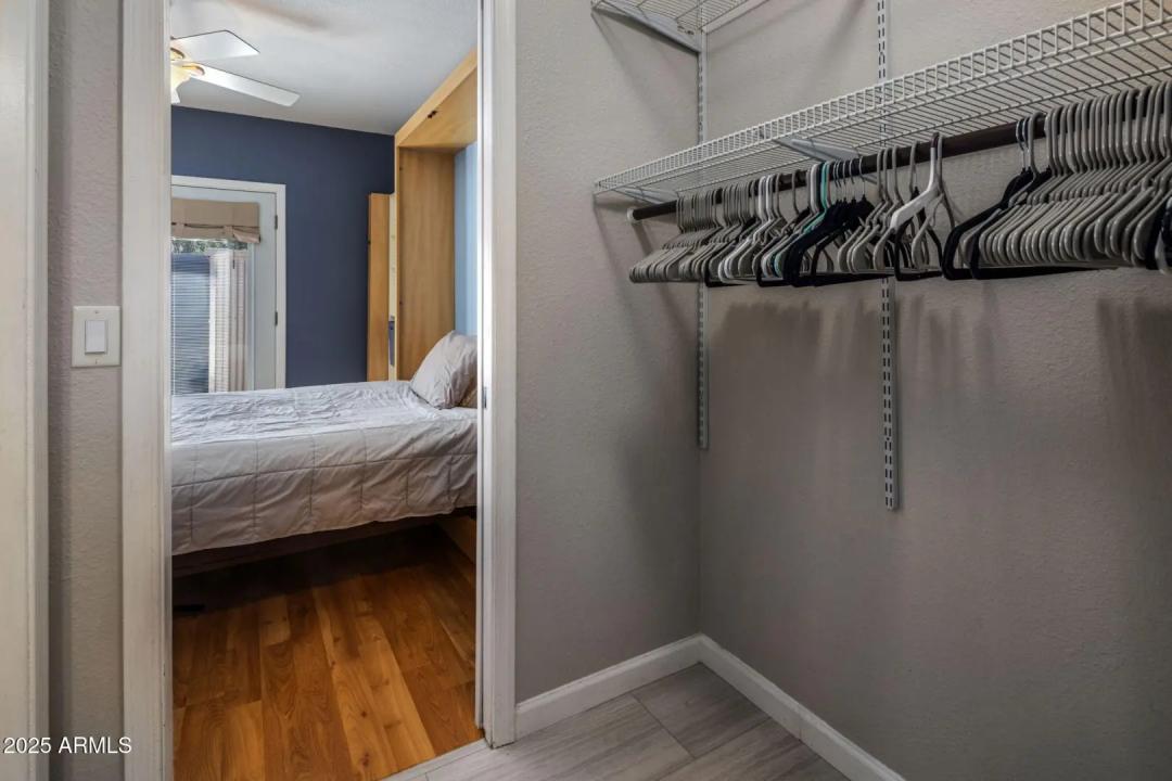 Real Estate Picture 39
