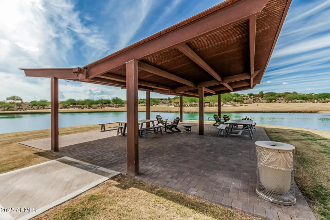 Real Estate Picture 46