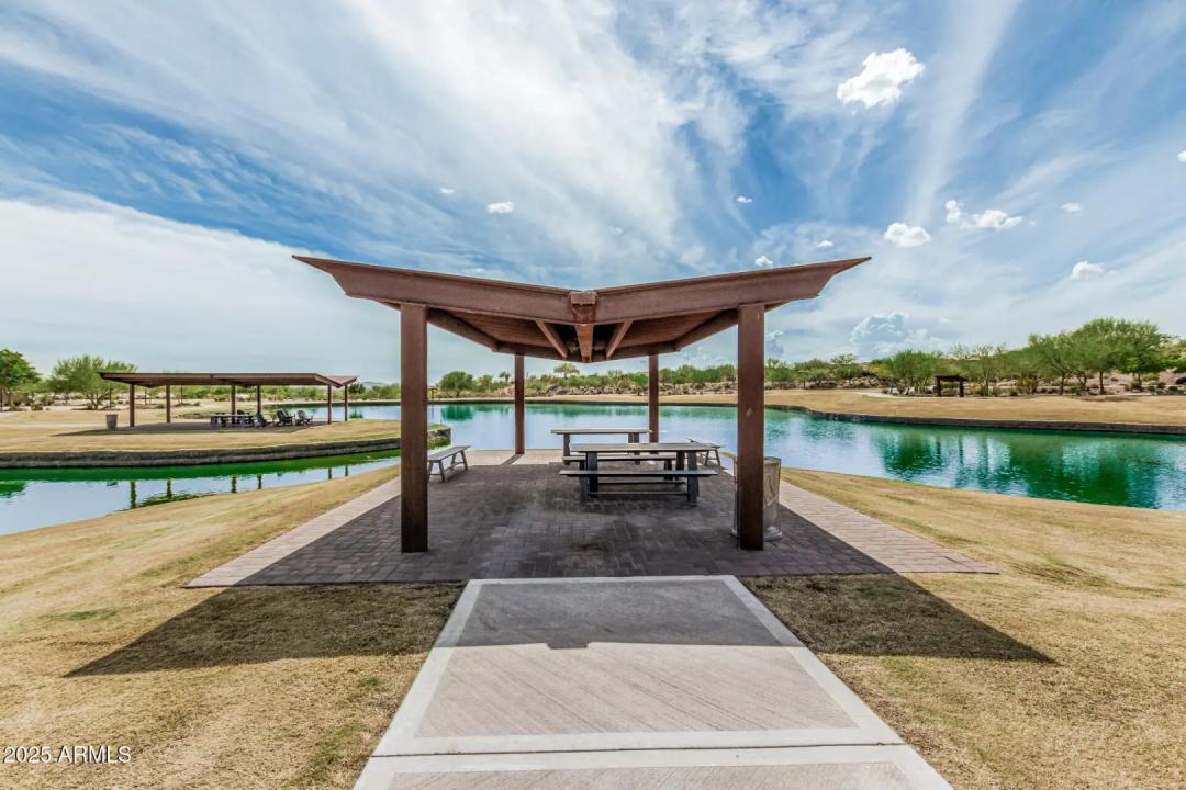 Real Estate Picture 31