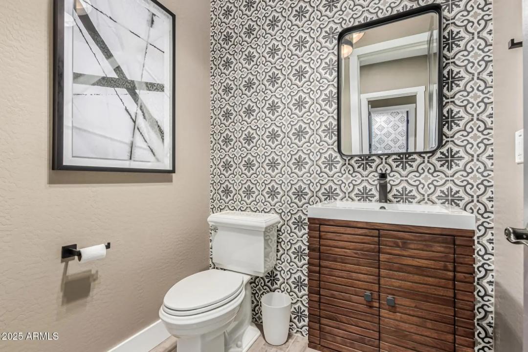 Real Estate Picture 26