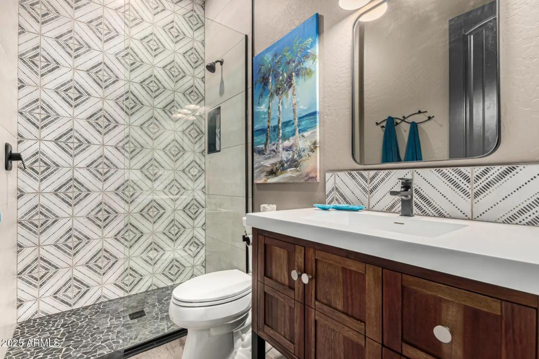 Real Estate Picture 29