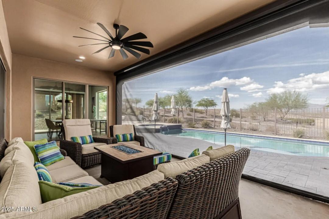 Real Estate Picture 40