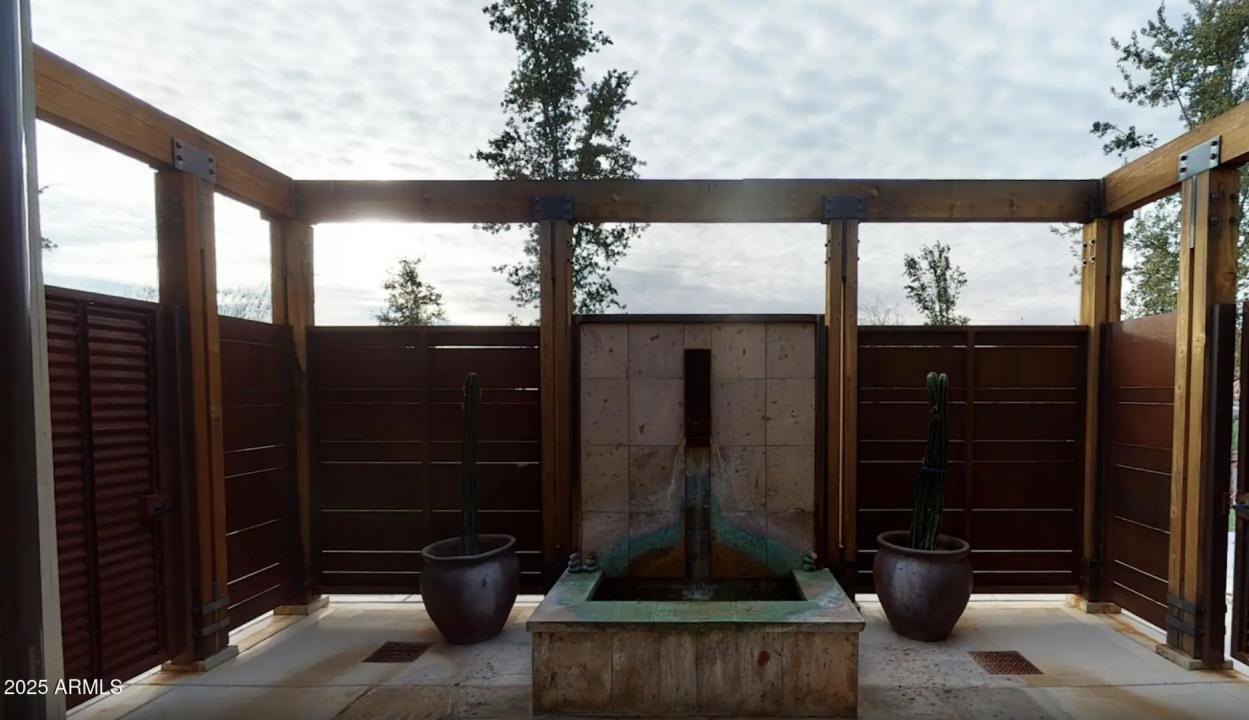 Real Estate Picture 58