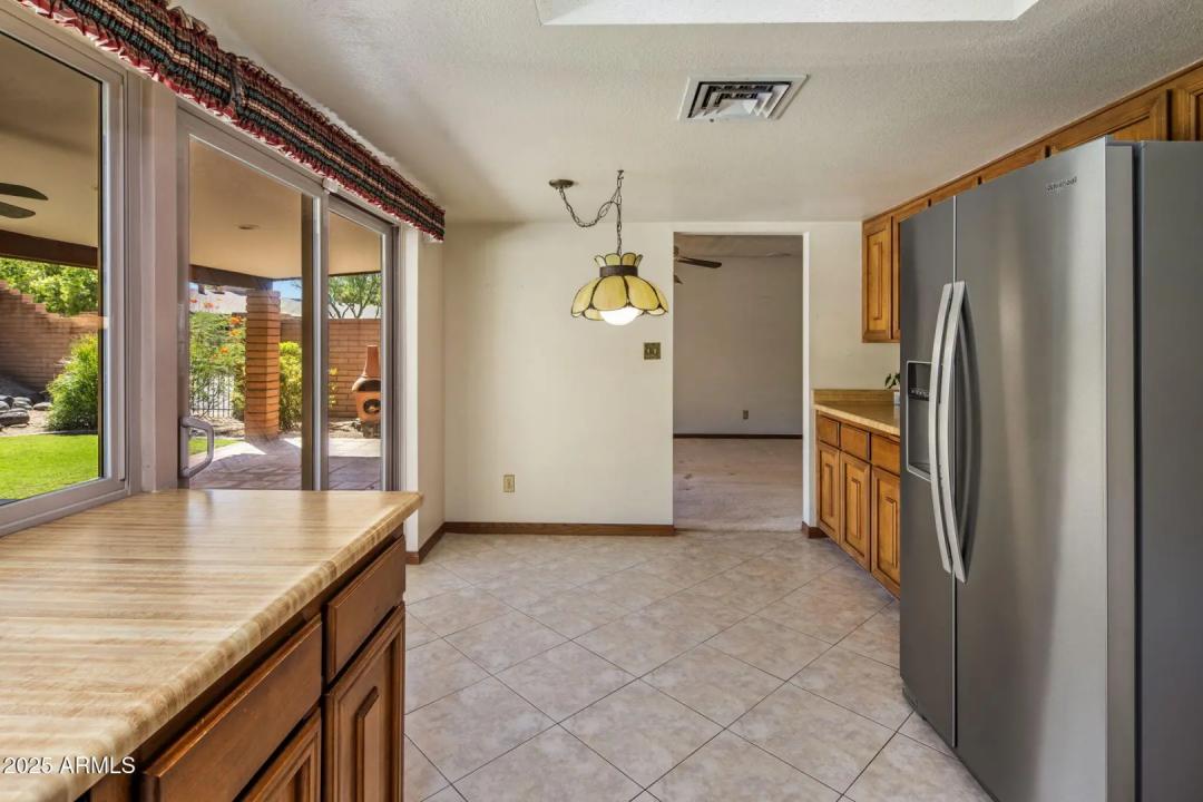 Real Estate Picture 15