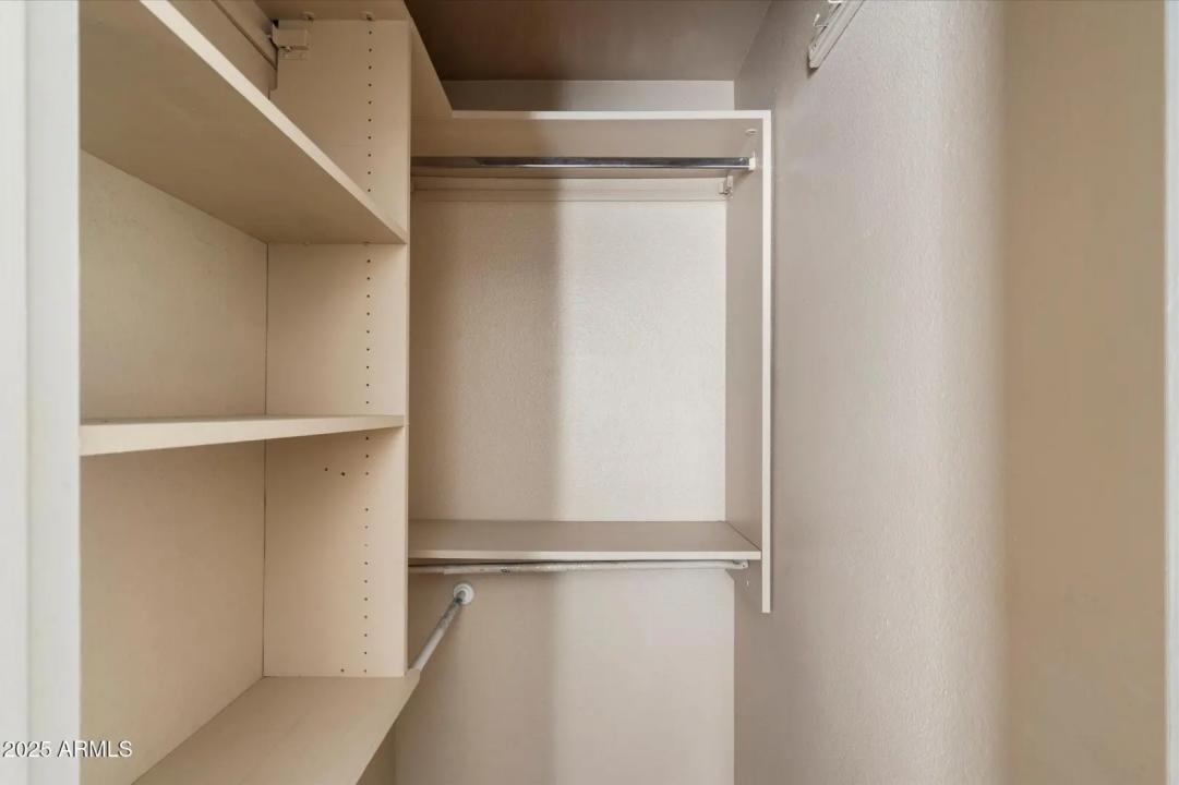 Real Estate Picture 22