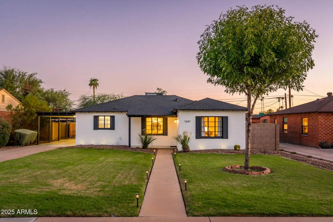 Real Estate Picture 7