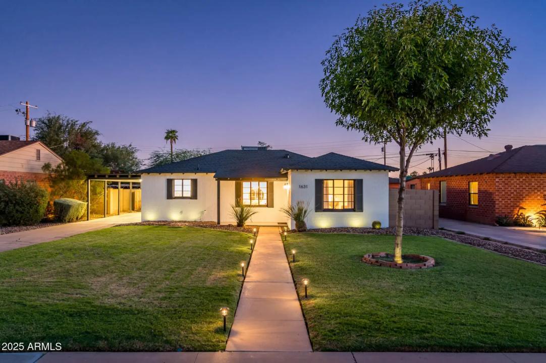 Real Estate Picture 10