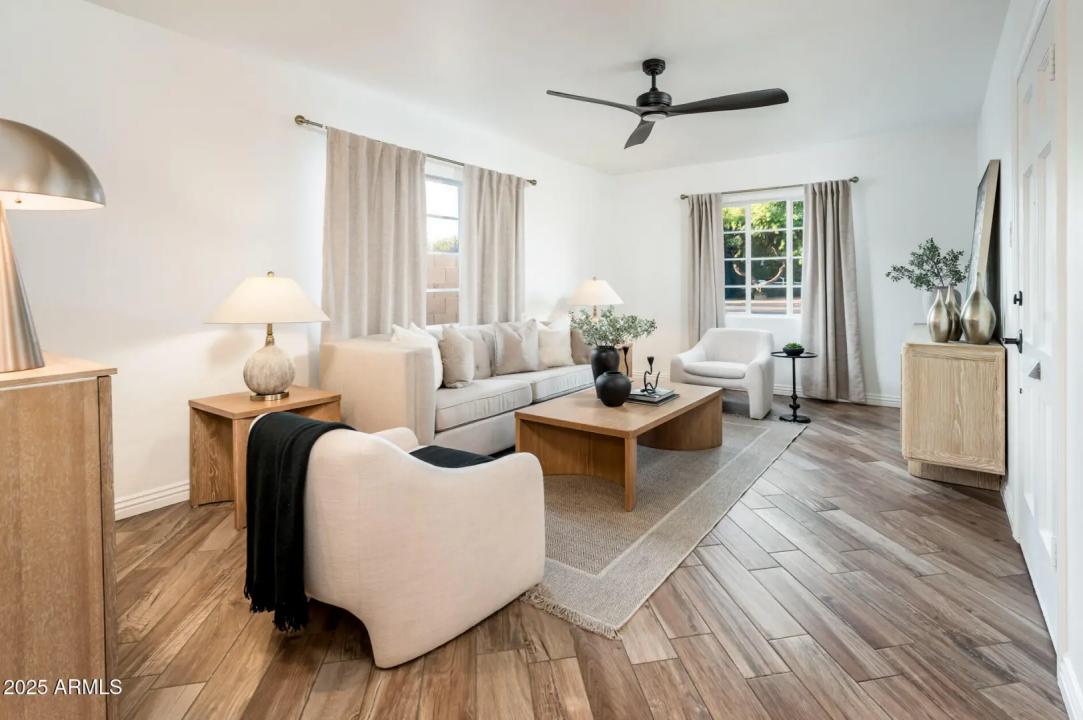 Real Estate Picture 17