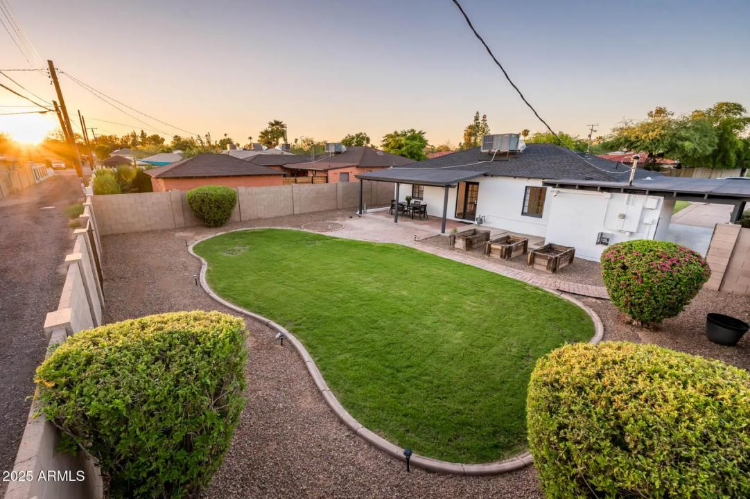 Real Estate Picture 36