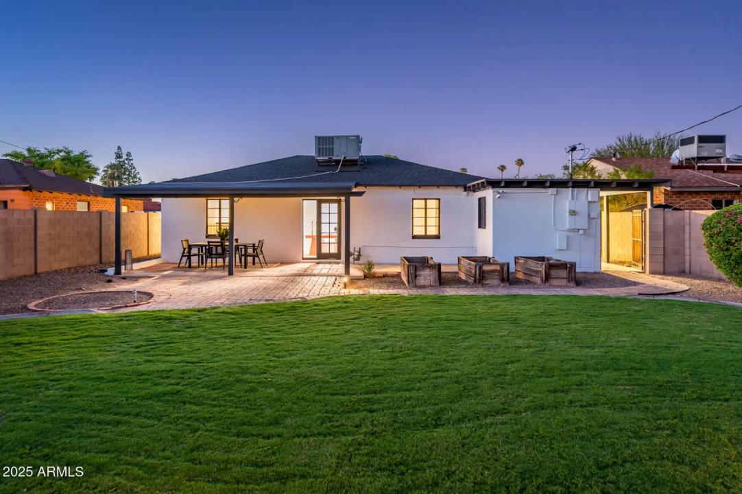 Real Estate Picture 42
