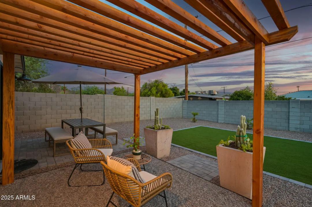 Real Estate Picture 46