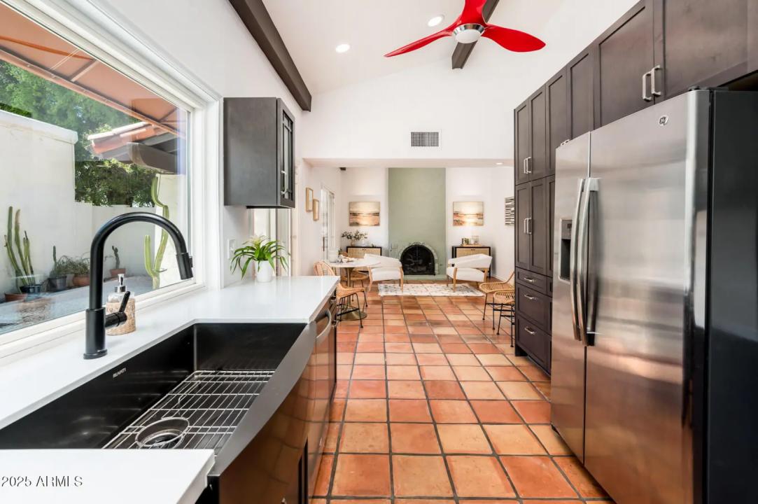 Real Estate Picture 21