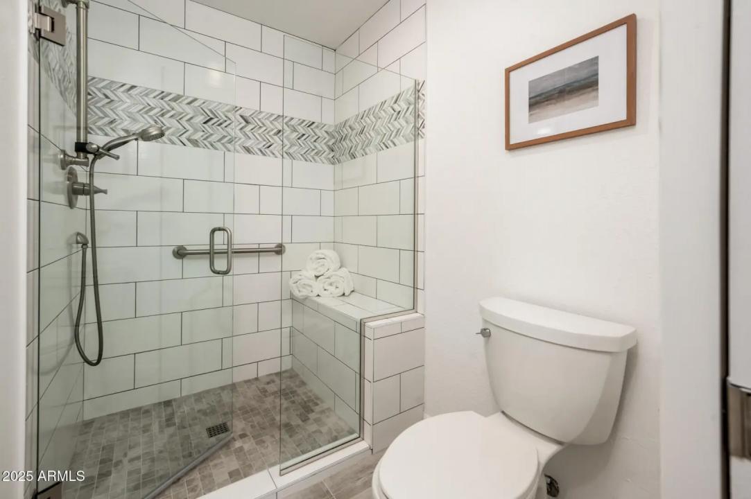 Real Estate Picture 26
