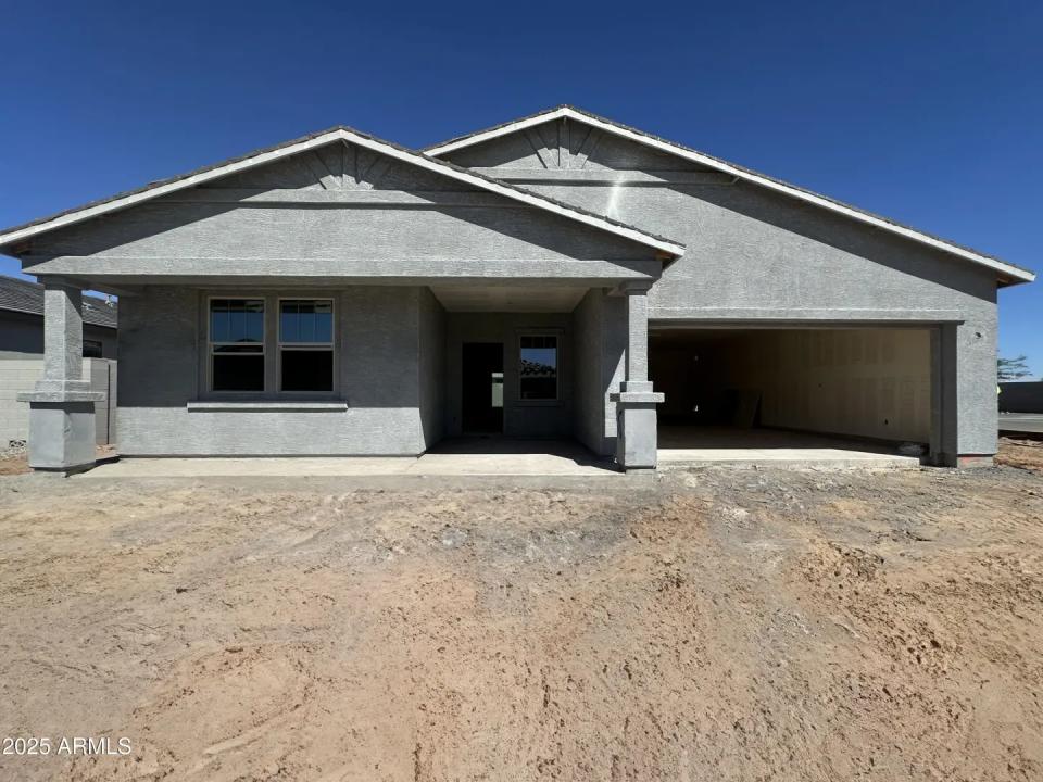 Real Estate Picture 2