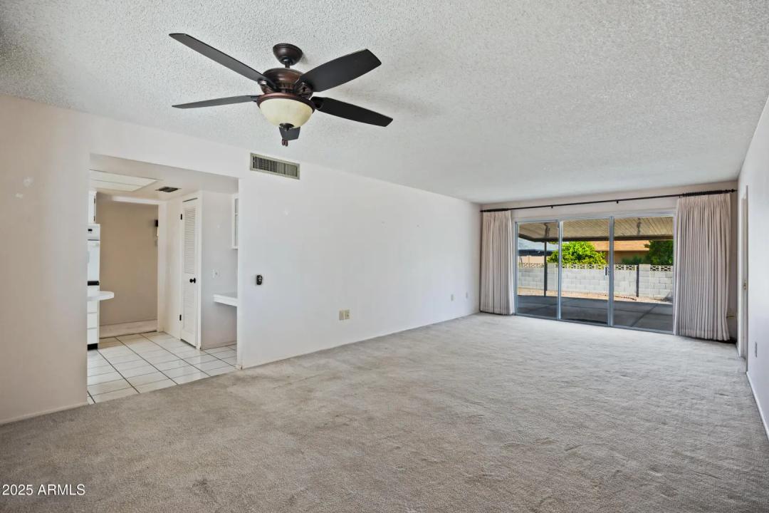 Real Estate Picture 10