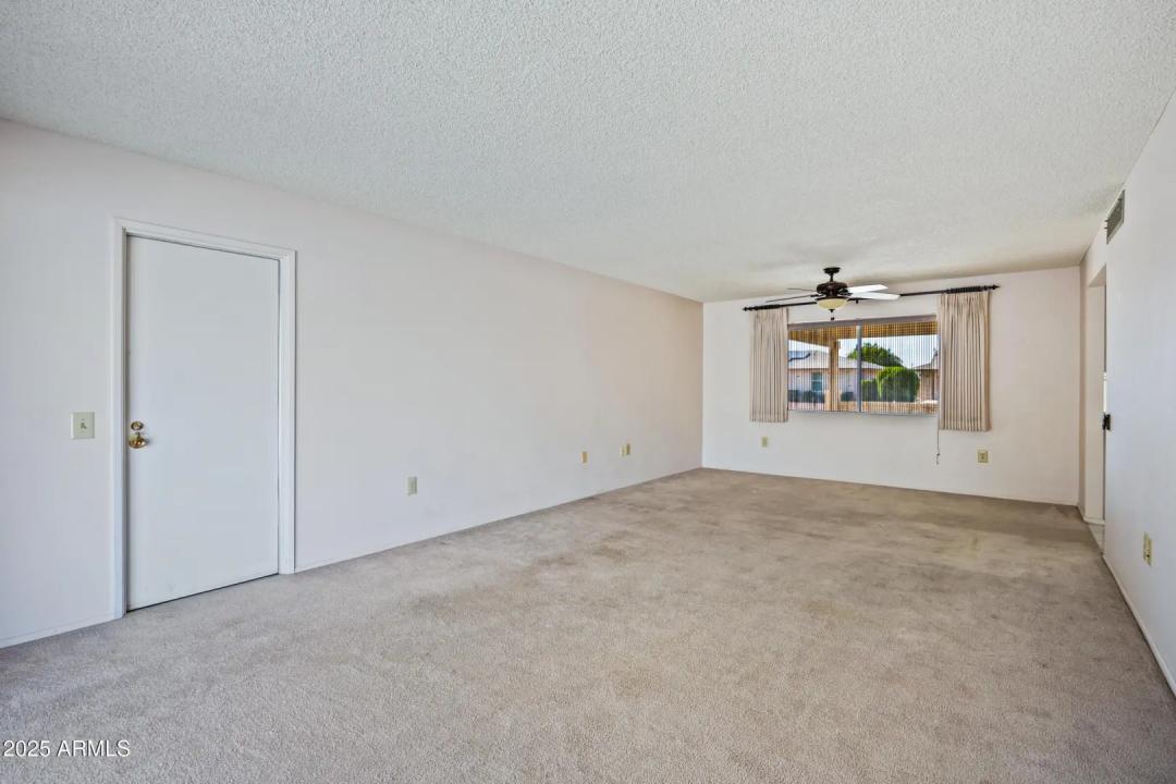 Real Estate Picture 19