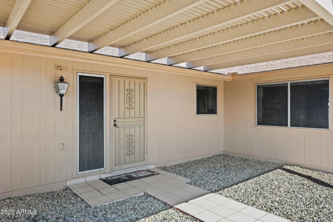 Real Estate Picture 3