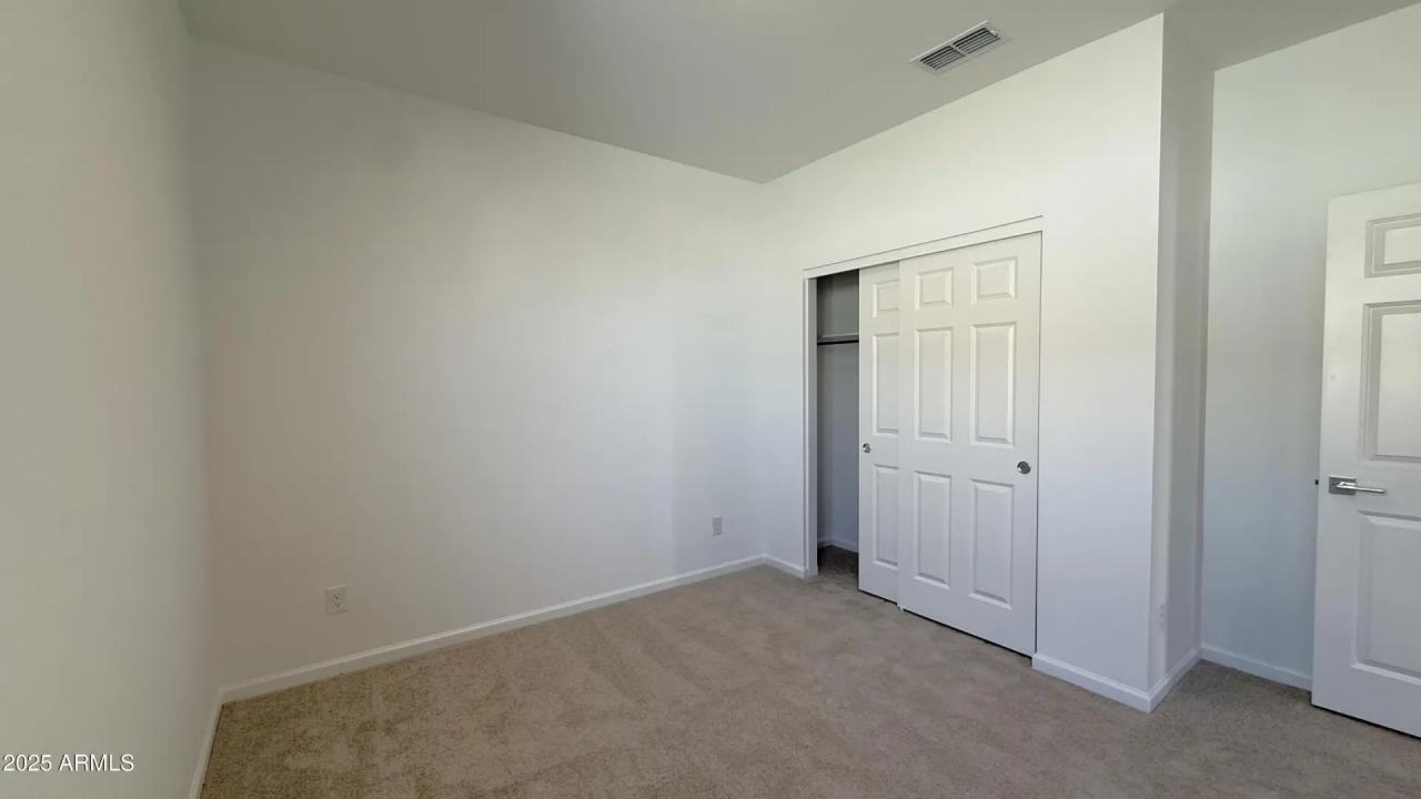 Real Estate Picture 10