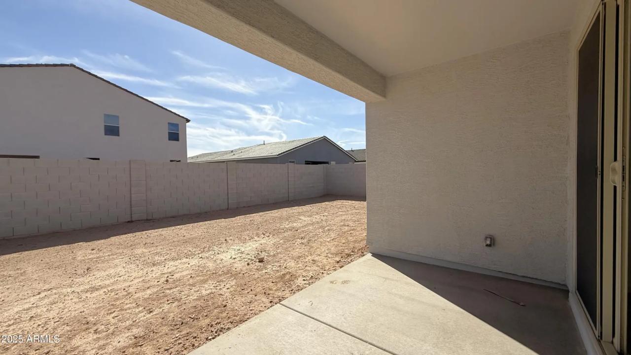 Real Estate Picture 27