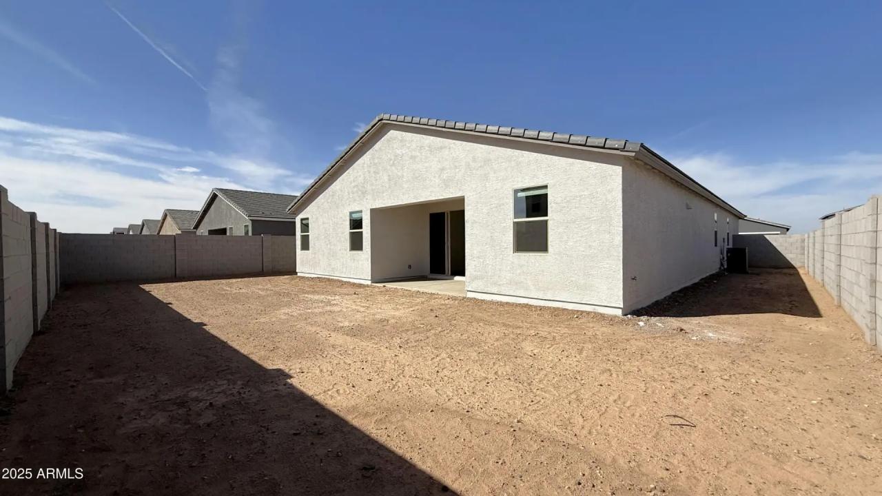 Real Estate Picture 29