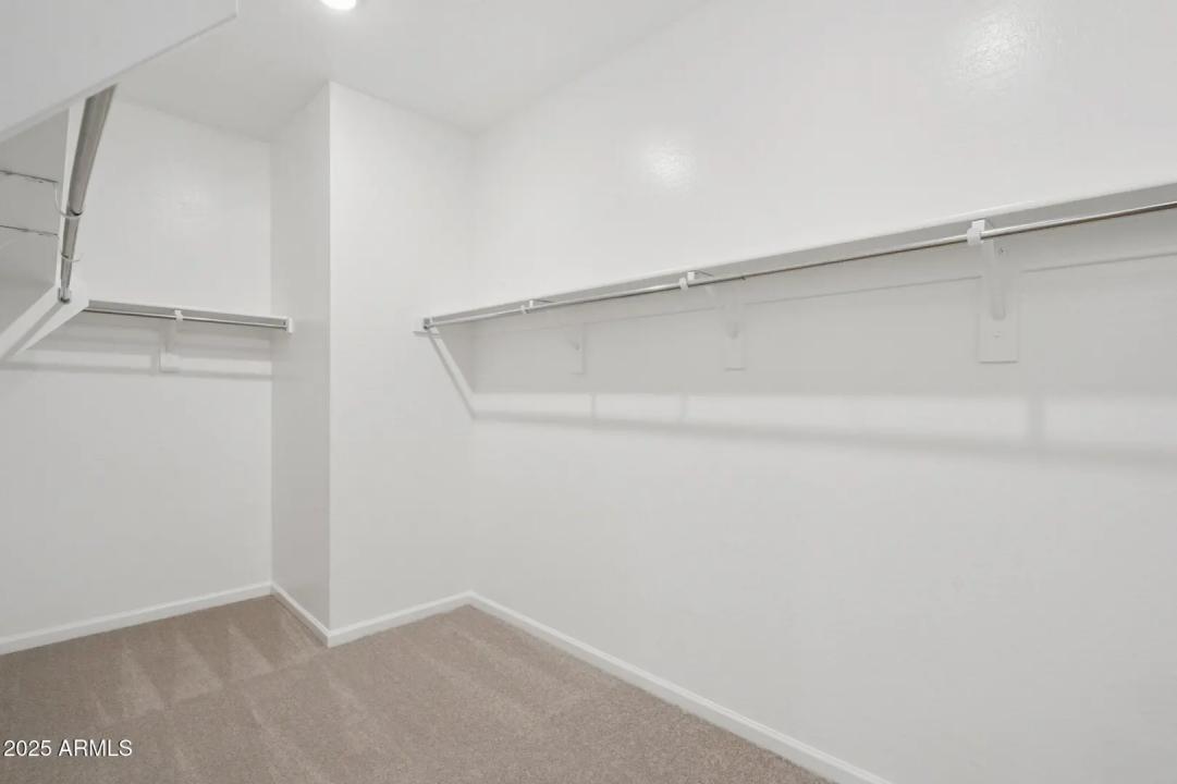 Real Estate Picture 34