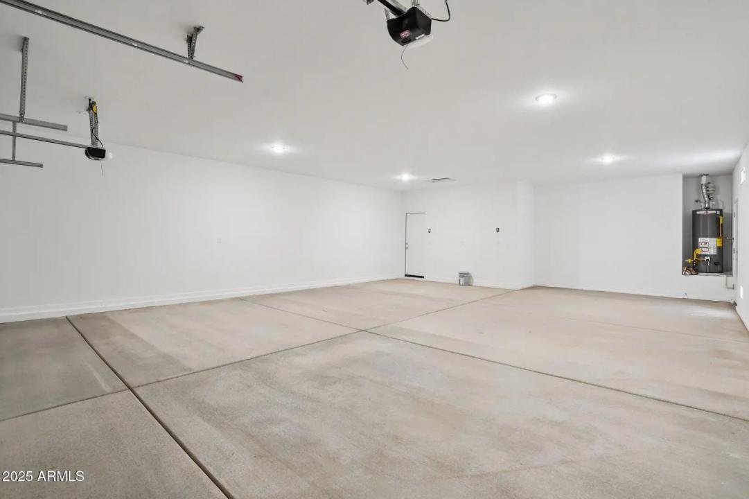 Real Estate Picture 39