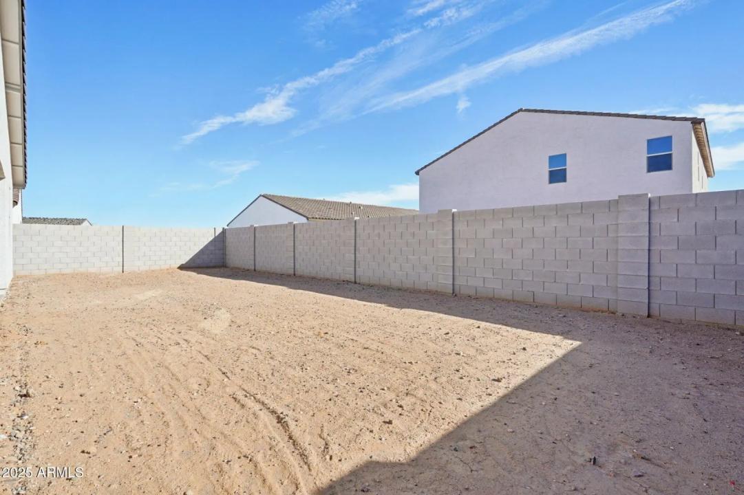 Real Estate Picture 41