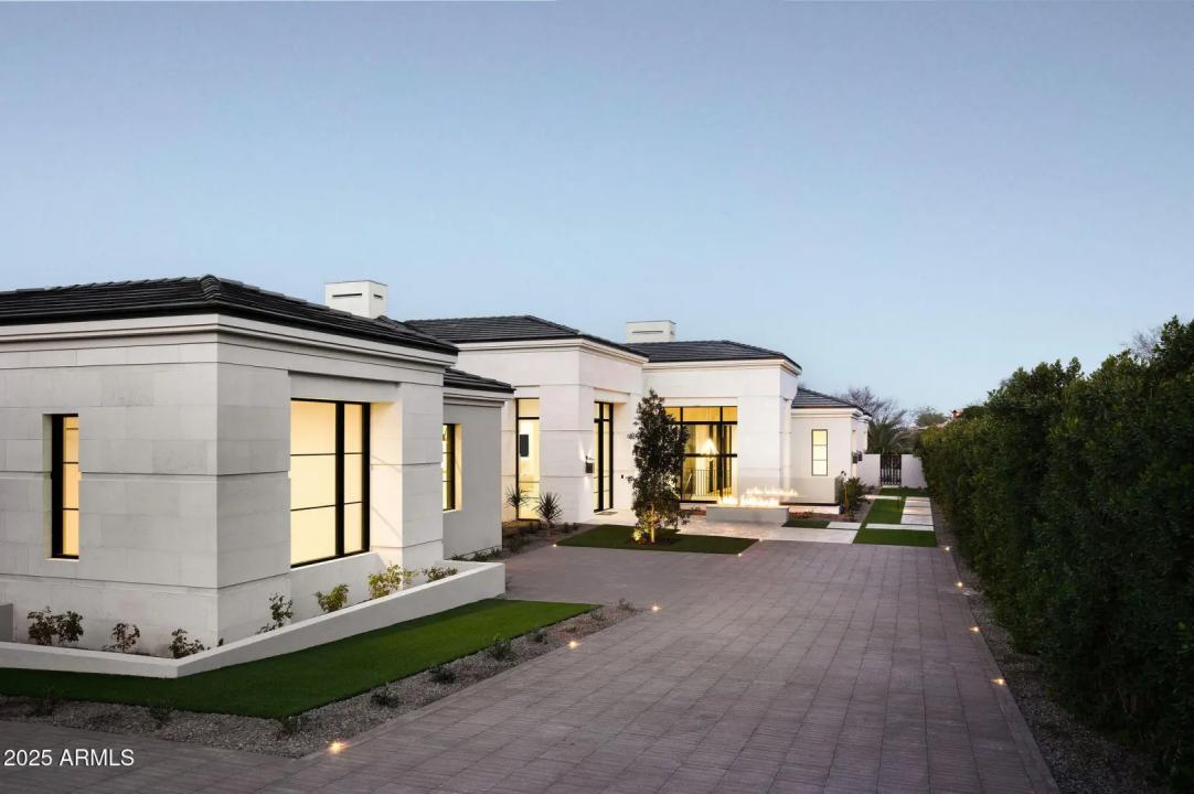 Real Estate Picture 1