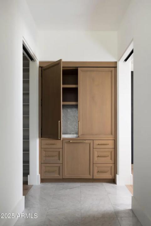 Real Estate Picture 20