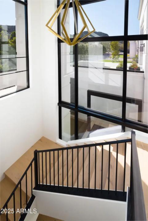 Real Estate Picture 23