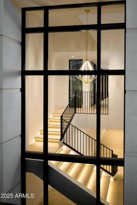 Real Estate Picture 24
