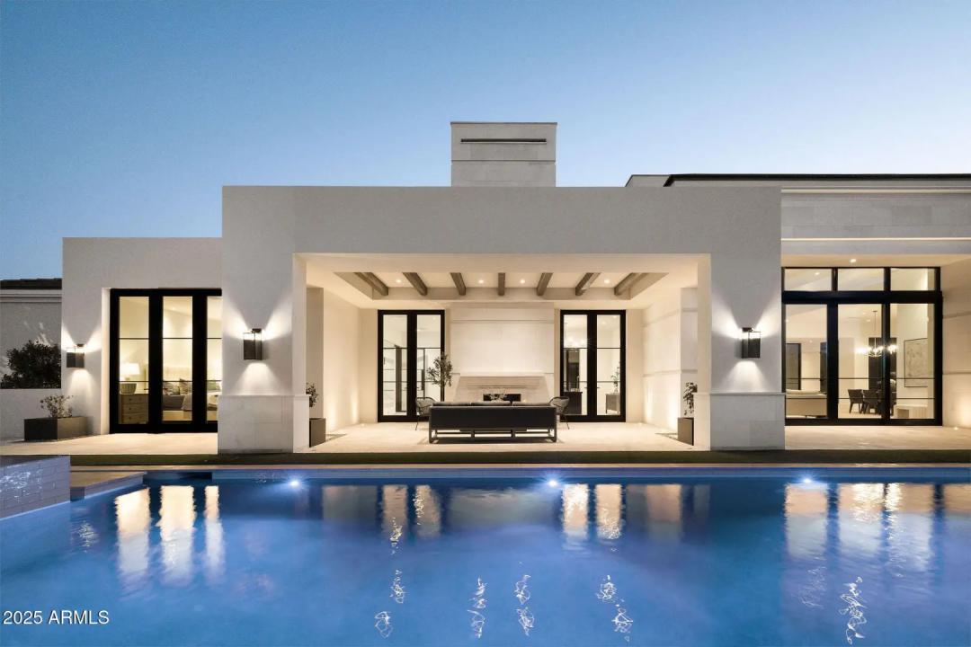 Real Estate Picture 37