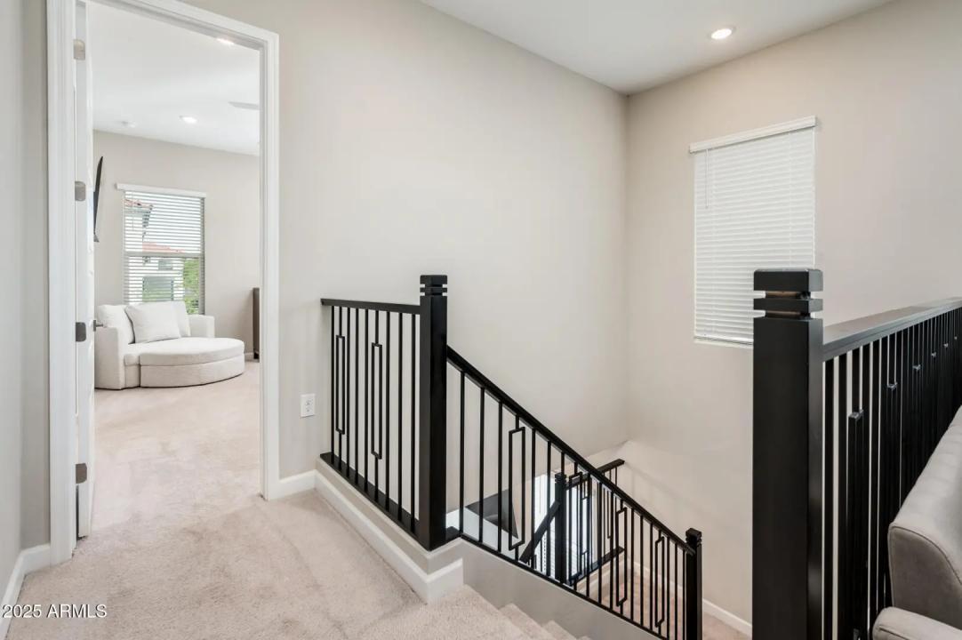 Real Estate Picture 25