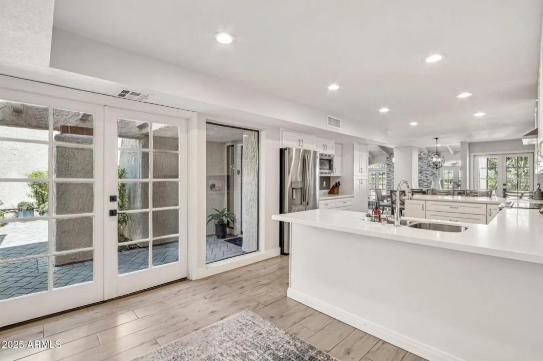 Real Estate Picture 19