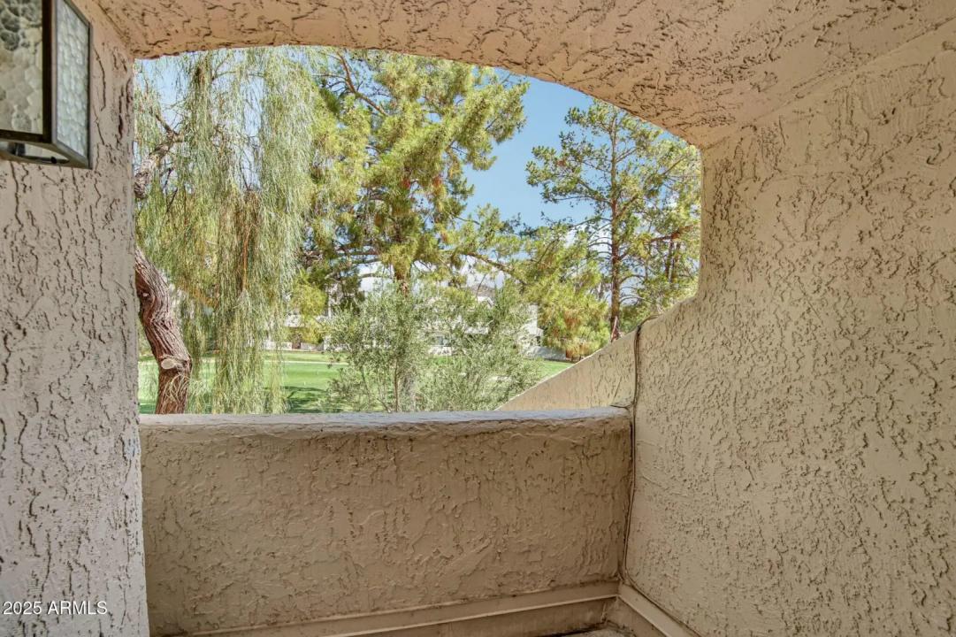 Real Estate Picture 37