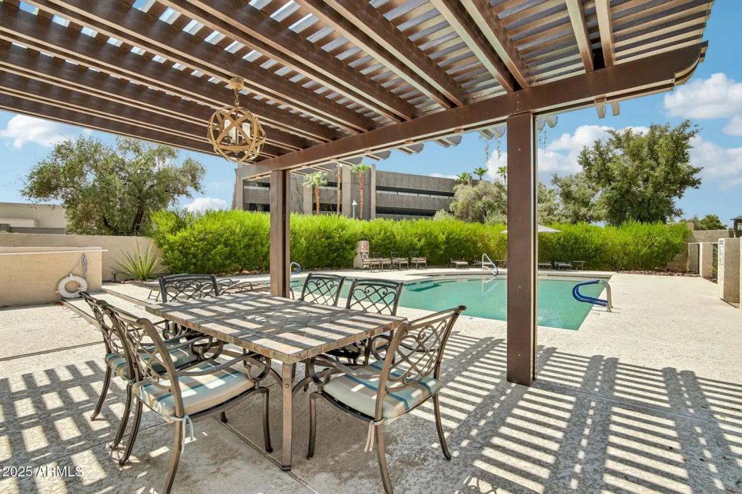Real Estate Picture 45
