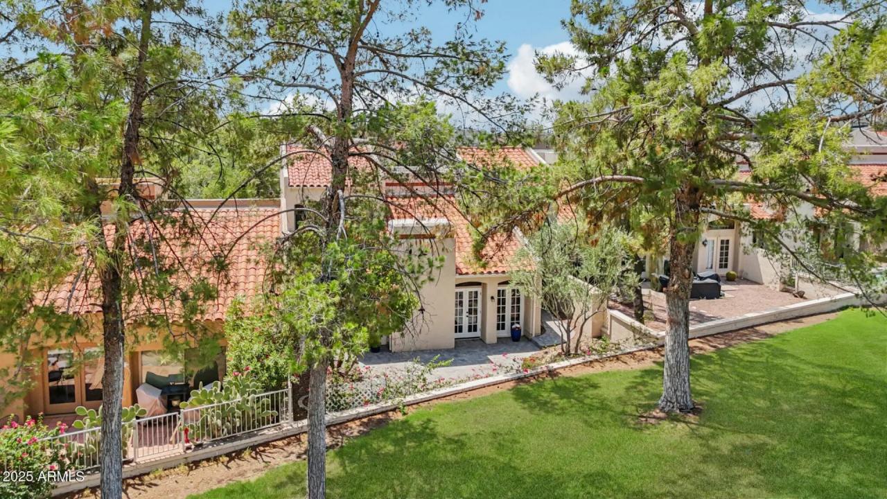 Real Estate Picture 52