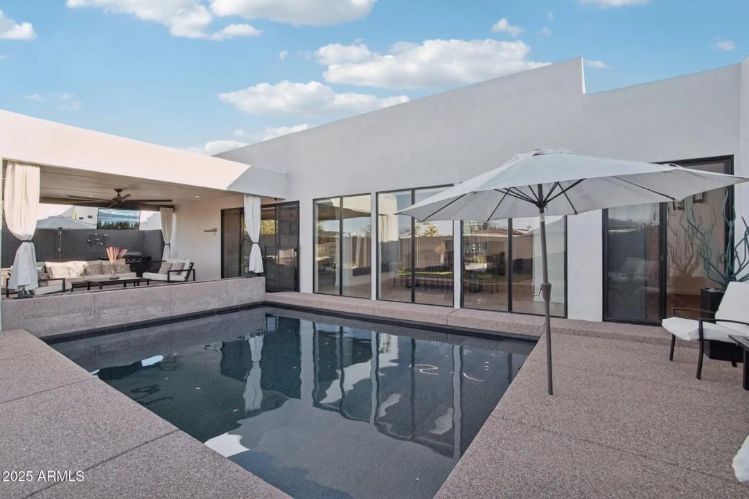 Real Estate Picture 35