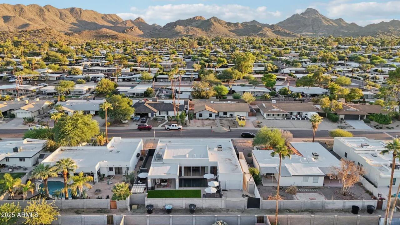 Real Estate Picture 54