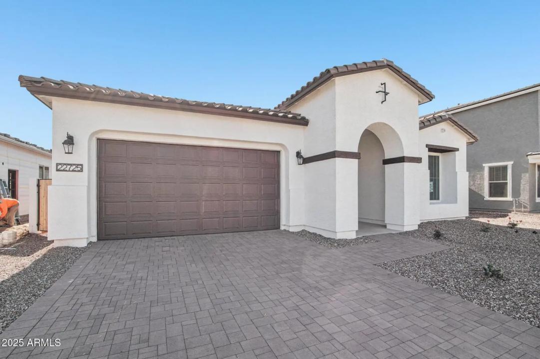 Real Estate Picture 2