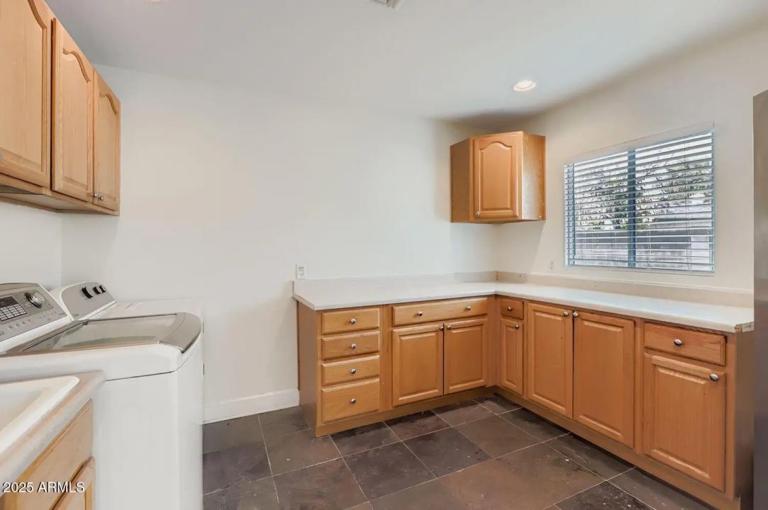 Real Estate Picture 17