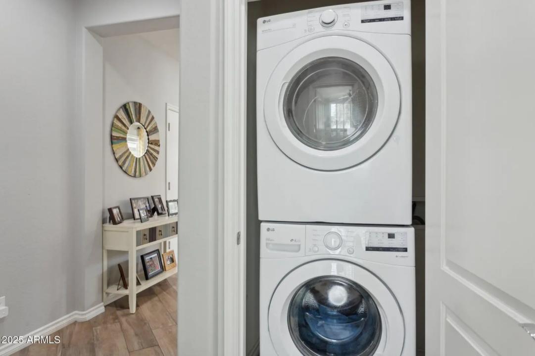 Real Estate Picture 19