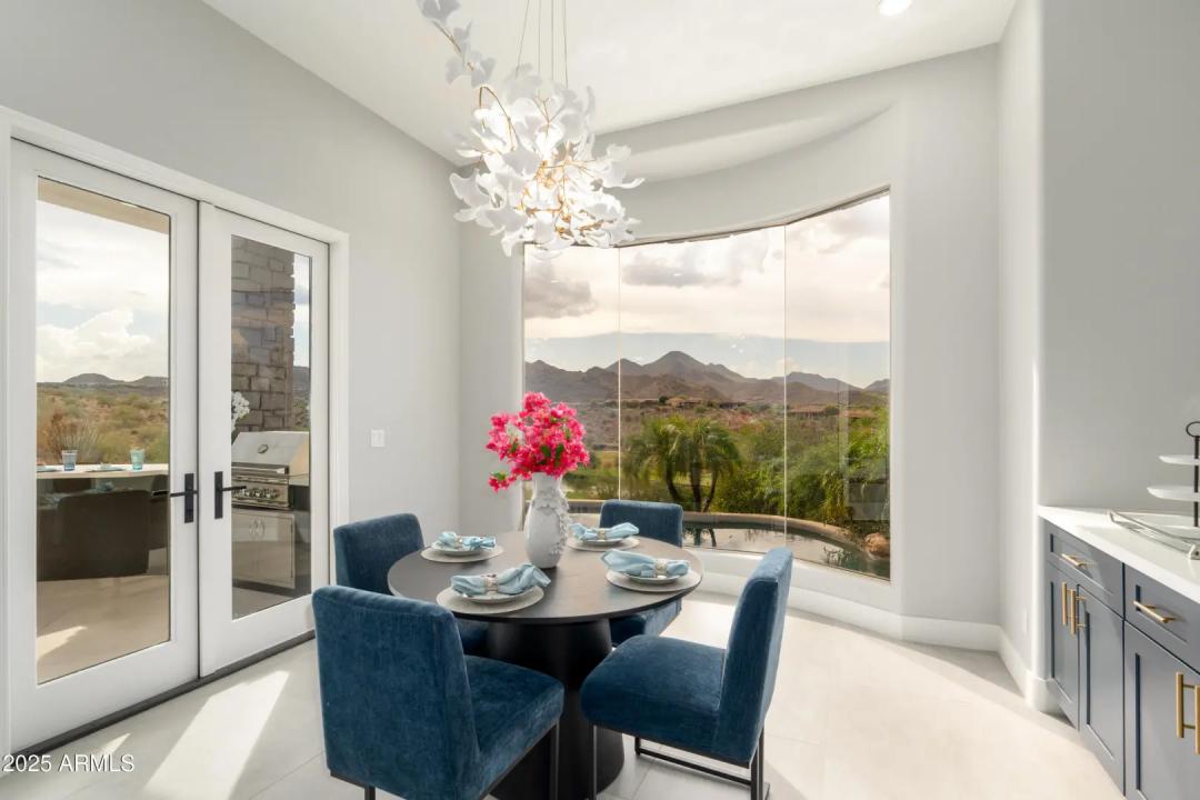 Real Estate Picture 13
