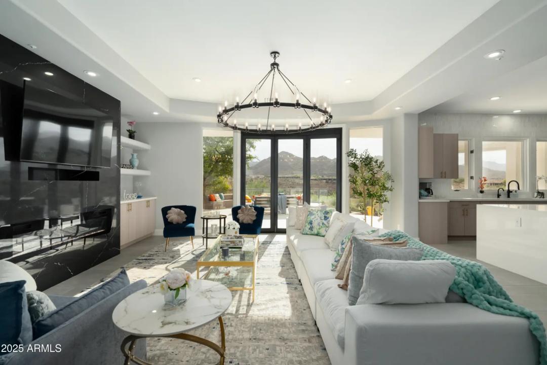 Real Estate Picture 17