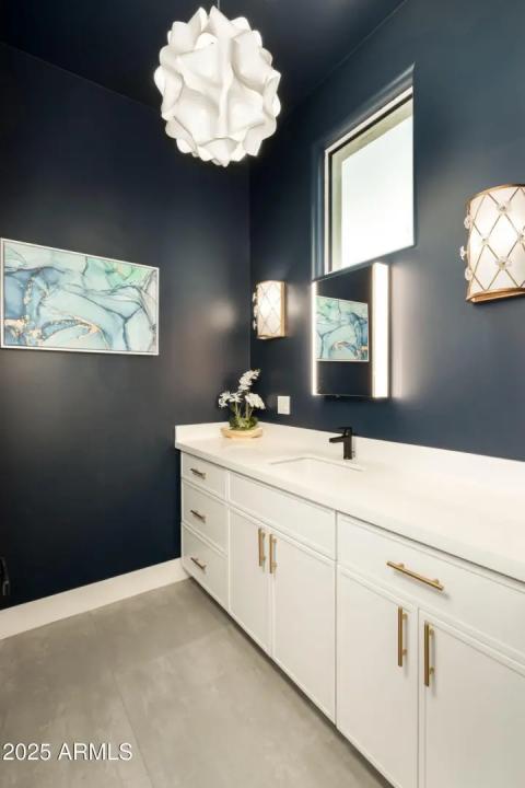 Real Estate Picture 48