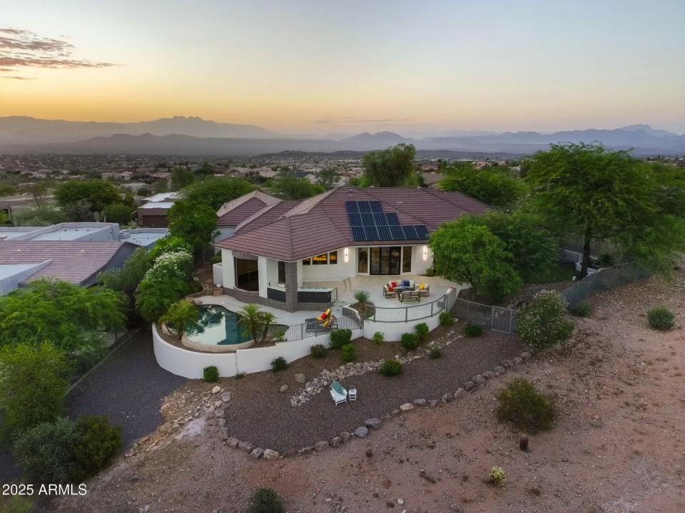 Real Estate Picture 53