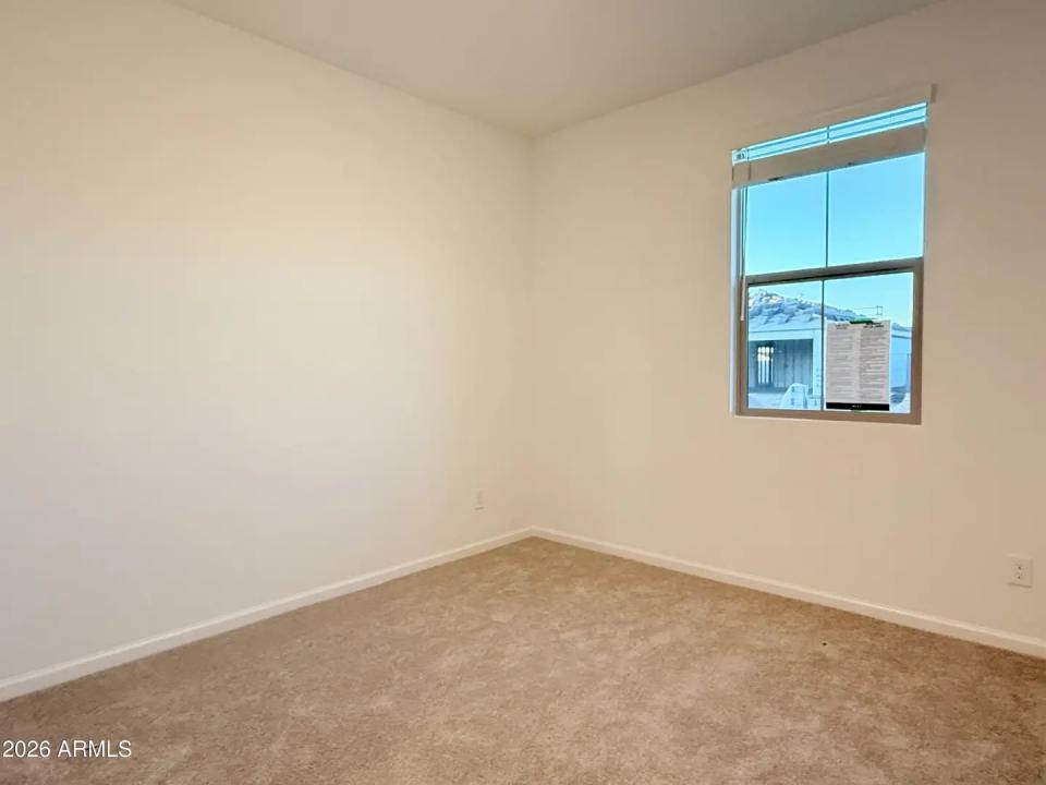 Real Estate Picture 3