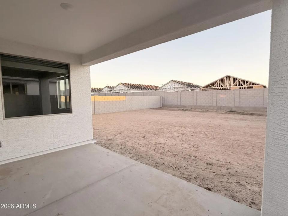 Real Estate Picture 27