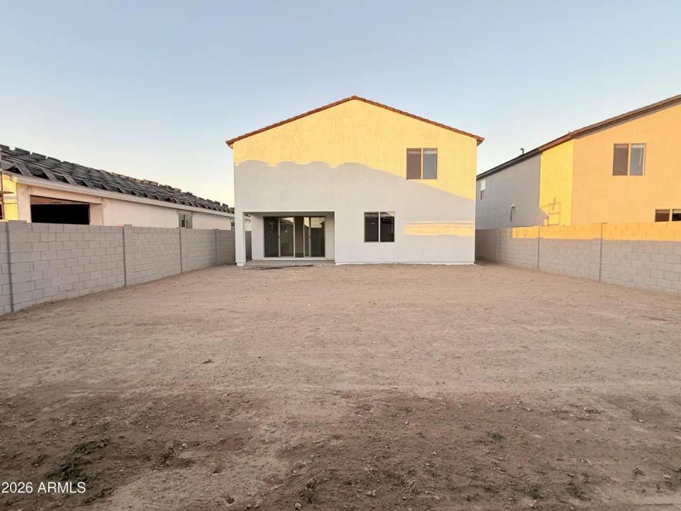 Real Estate Picture 28